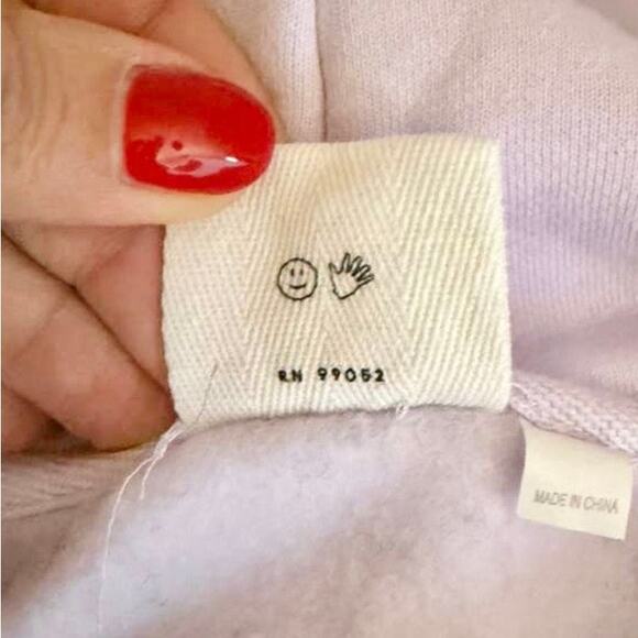 Glossier x Olivia Rodrigo Collab Hoodie Limited Edition Size M Lavender - Picture 8 of 9